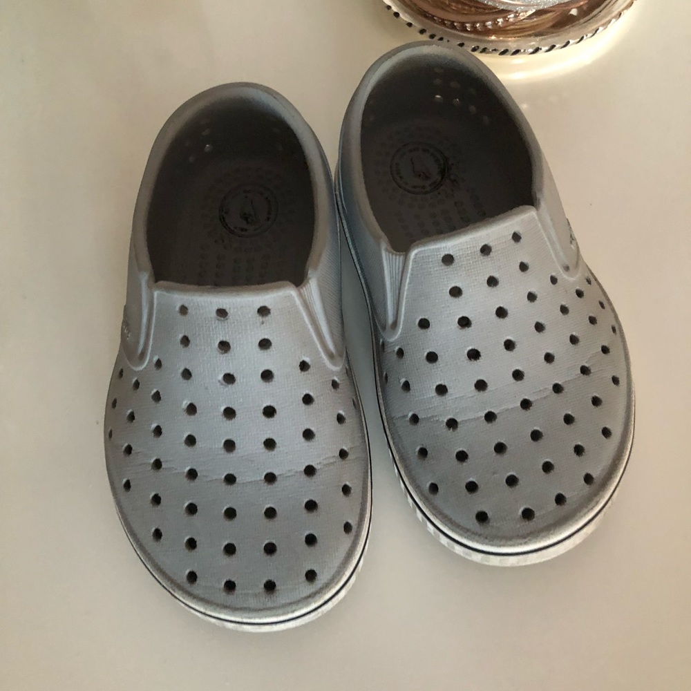 Native baby shoes size 7